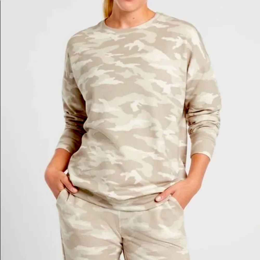 Athleta Fallon Sweatshirt - Size M